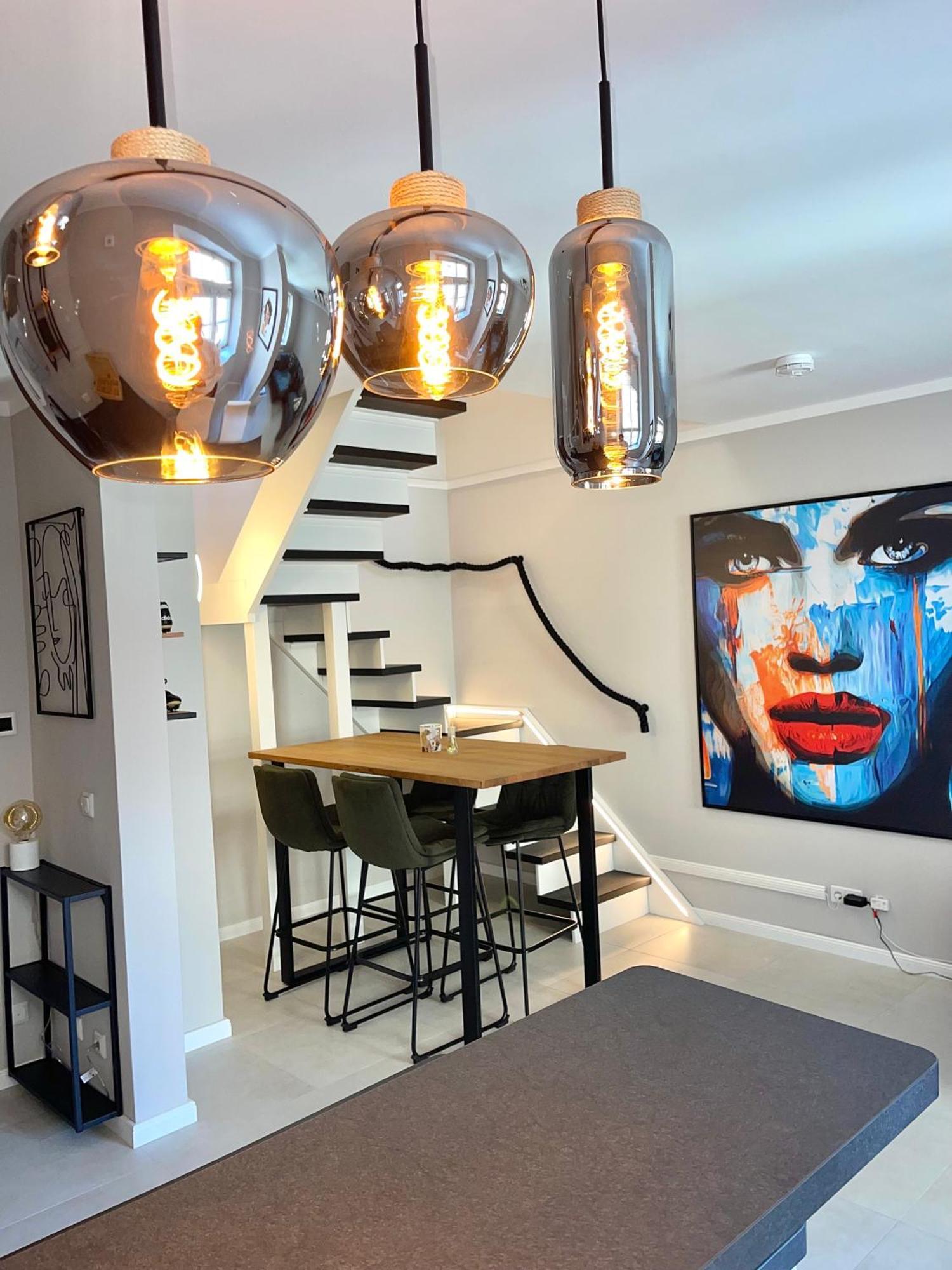 Design Apartment Auf 2 Etagen Mit Balkon Nahe Isar & Innenstadt Muenchen